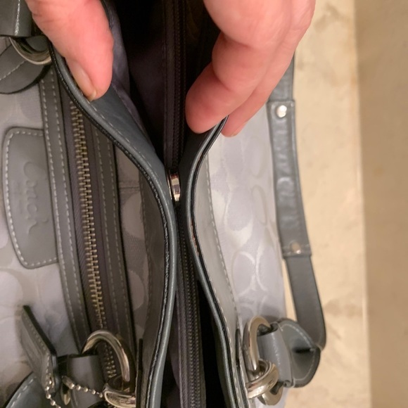 Coach bag with bust bag - Picture 6 of 8